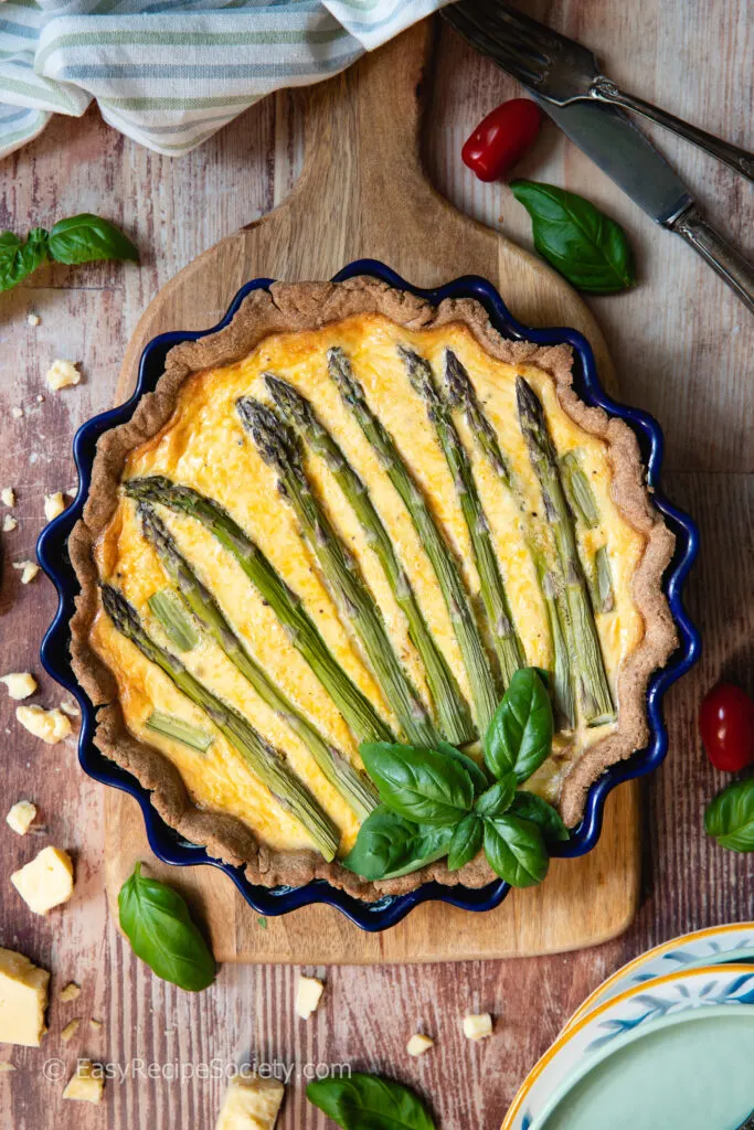 Easy Asparagus And Cheddar Tart